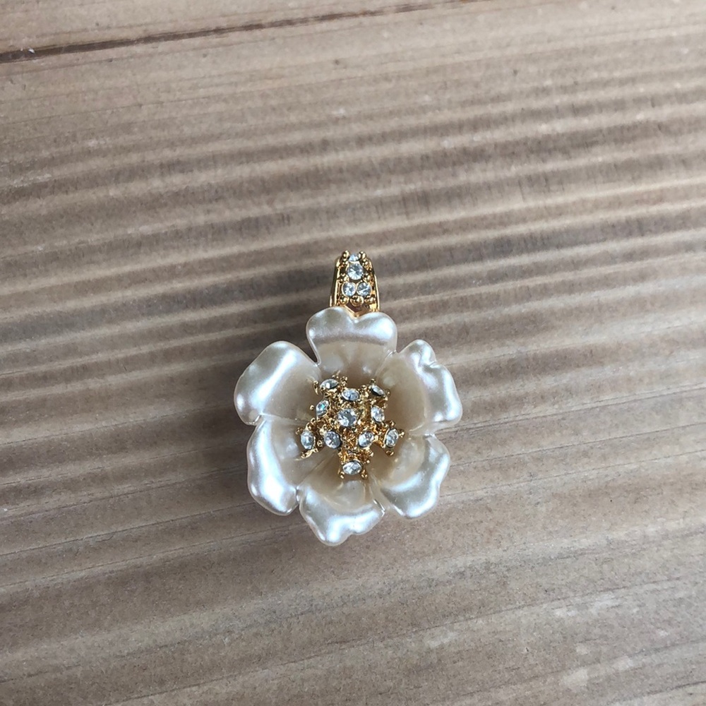 Nolan Miller Flower Pendant